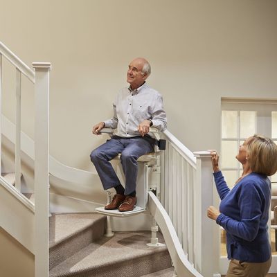 Acorn stairlift